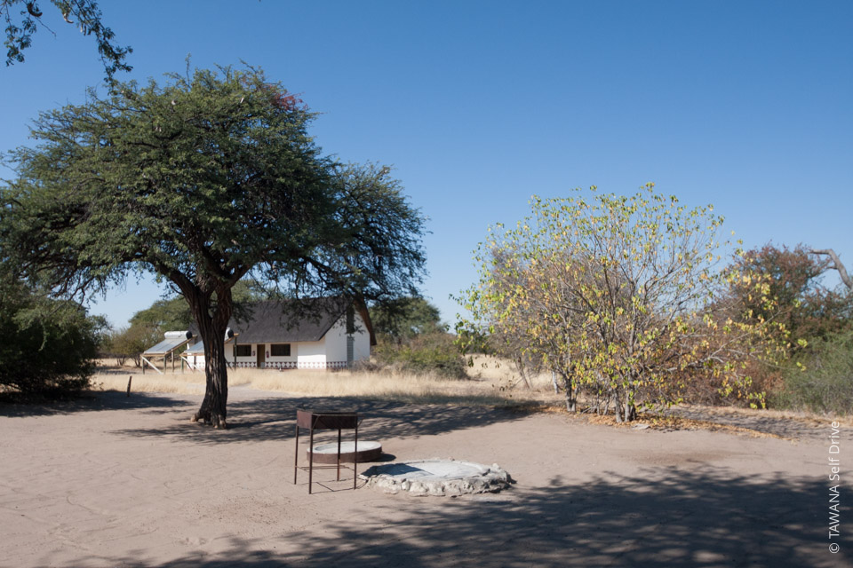 Campings au Botswana : site de Khumaga, Makgadikgadi NP